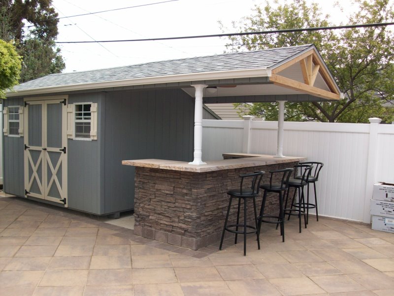outdoor bar island idea